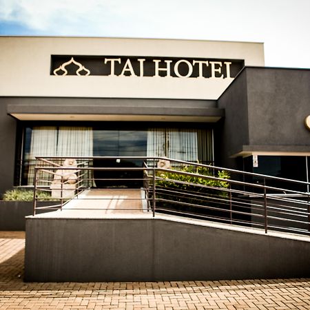 Taj Hotel Três Lagoas Екстериор снимка