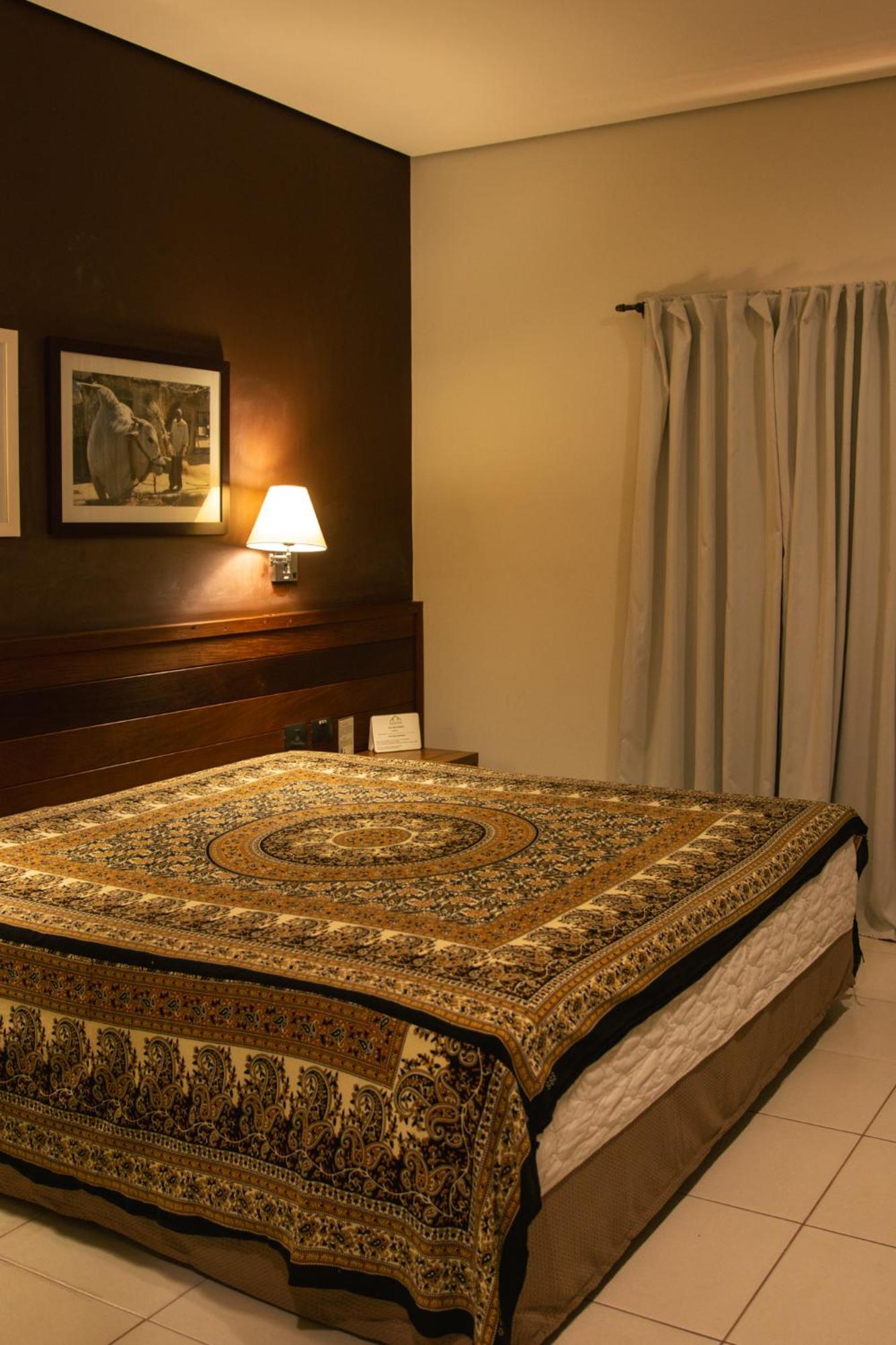 Taj Hotel Três Lagoas Екстериор снимка